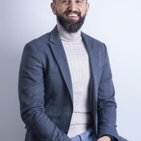 Portret van Sam Gabriel